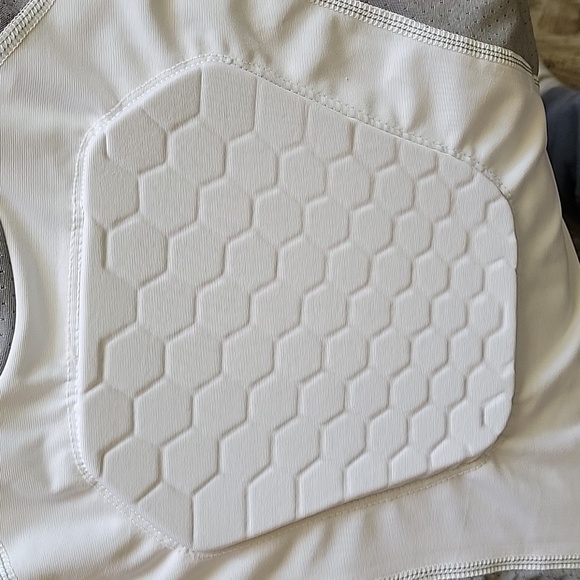 McDavid Mens Hex Sternum Shirt Size Small Bodyshirt w Mesh Top White & Gray - Picture 5 of 11